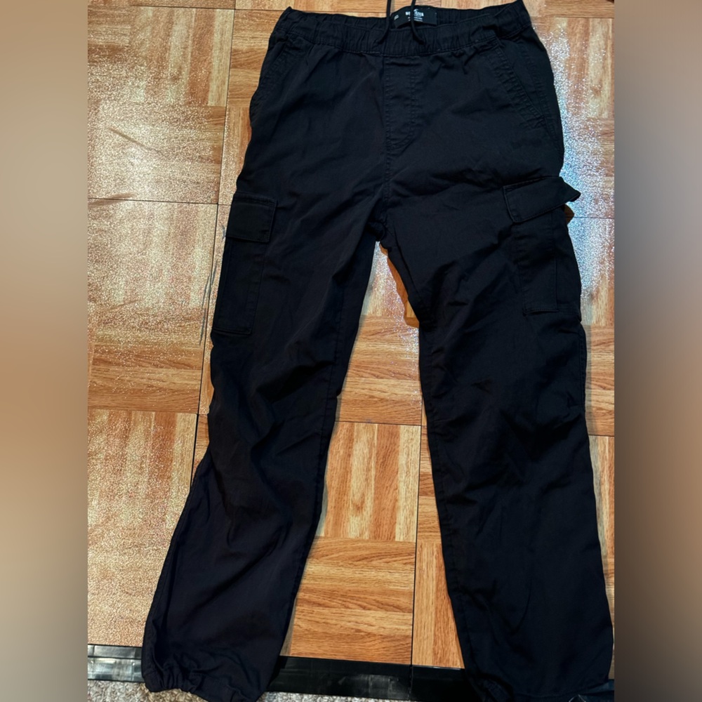 Hollister Men’s Cargo Parachute Pants - Black